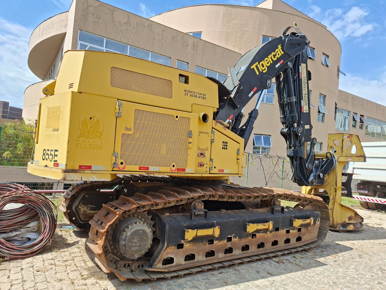 Feller Buncher TigerCat 855E — foto 1