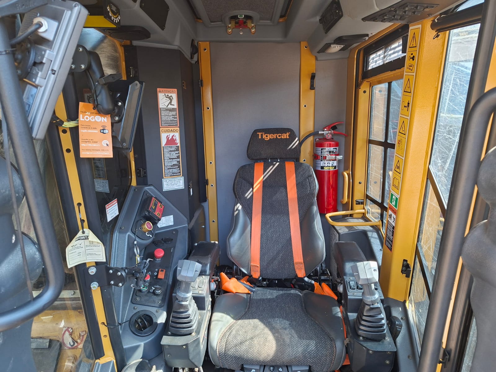 Feller Buncher TigerCat 855E