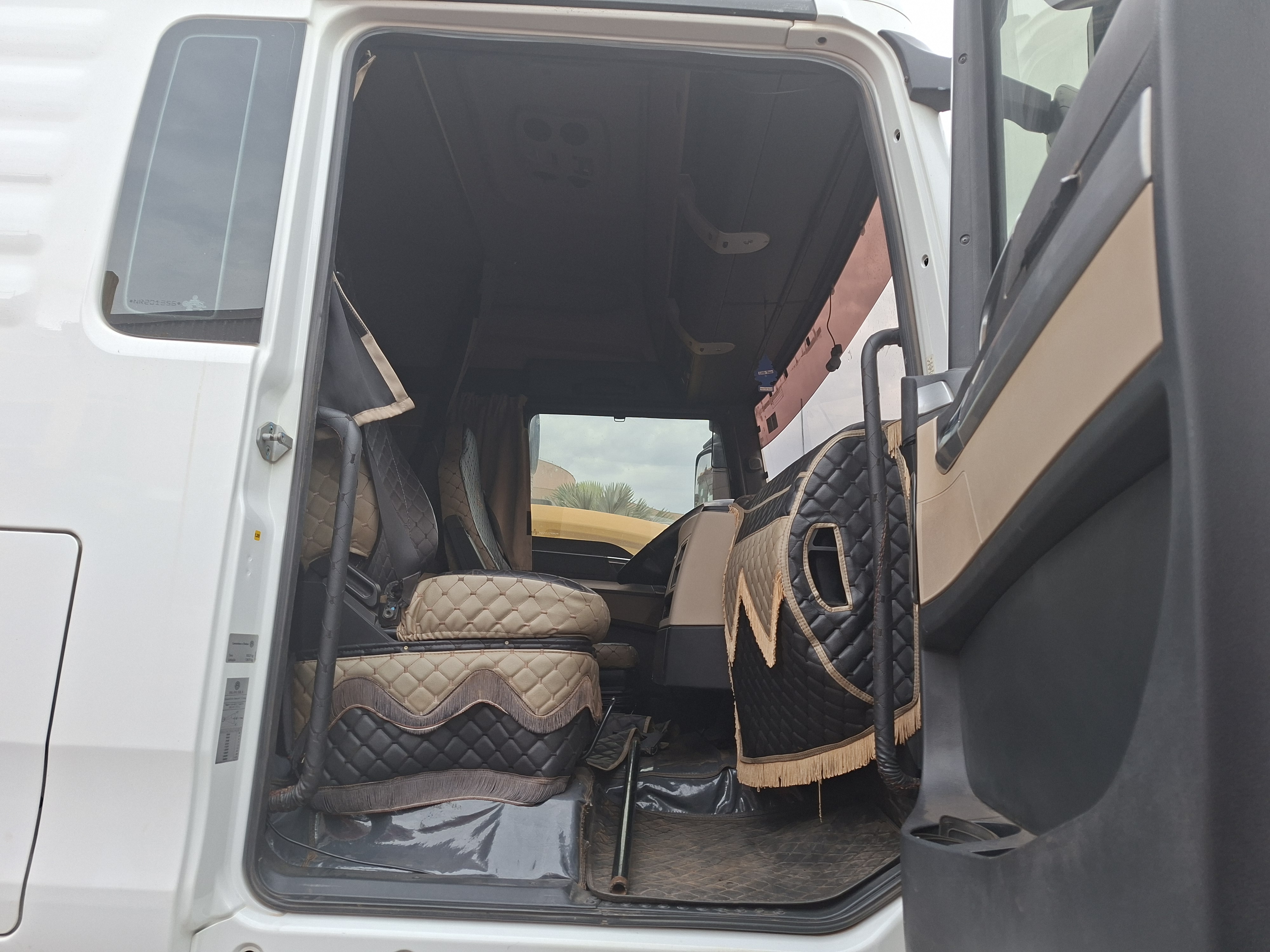 Cavalo Mecânico Volkswagen Meteor 29.520 6x4 — foto 13